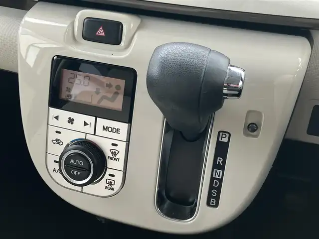 ダイハツ ムーヴ キャンバス X メイクアップ SA Ⅲ 道南・函館 2018(平30)年 6万km パールホワイトⅢ/ナチュラルベージュマイカメタリック 2トーン /純正ナビ//フルセグＴＶ//エンジンスターター//バックカメラ//レーンキープアシスト//衝突軽減ブレーキ//スマートキー//プッシュスタート//オートハイビーム//アイドリングストップ//フォグランプ