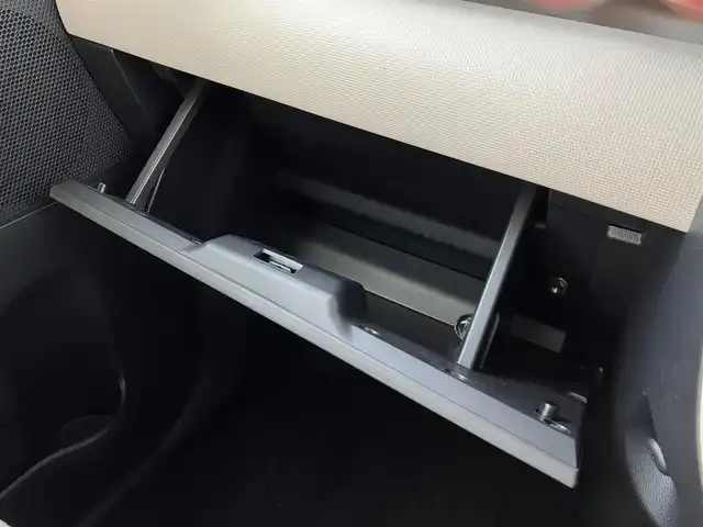 ダイハツ ムーヴ キャンバス X メイクアップ SA Ⅲ 道南・函館 2018(平30)年 6万km パールホワイトⅢ/ナチュラルベージュマイカメタリック 2トーン /純正ナビ//フルセグＴＶ//エンジンスターター//バックカメラ//レーンキープアシスト//衝突軽減ブレーキ//スマートキー//プッシュスタート//オートハイビーム//アイドリングストップ//フォグランプ