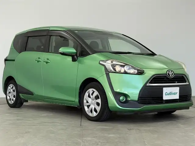 トヨタ シエンタ X 愛知県 2018(平30)年 12万km グリーンマイカM 純正7インチナビ/CD・DVD再生/Bluetooth/TV/バックカメラ/片側パワースライドドア/ステアスイッチ/ドアバイザー/横滑り防止/アイドリングストップ/純正フロアマット/電格ミラー/プッシュスタート/スマートキー