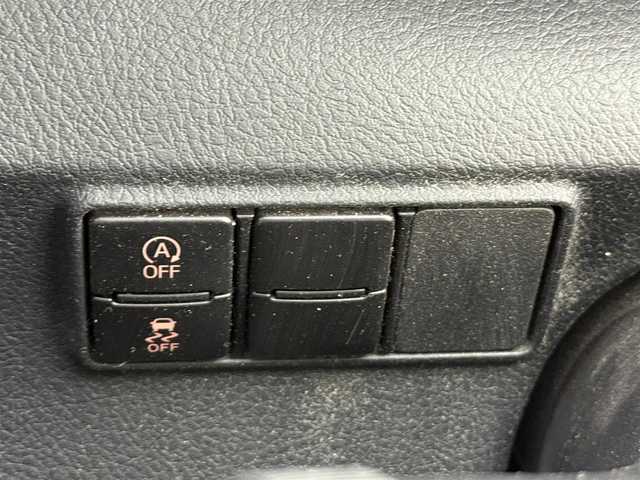 トヨタ シエンタ X 愛知県 2018(平30)年 12万km グリーンマイカM 純正7インチナビ/CD・DVD再生/Bluetooth/TV/バックカメラ/片側パワースライドドア/ステアスイッチ/ドアバイザー/横滑り防止/アイドリングストップ/純正フロアマット/電格ミラー/プッシュスタート/スマートキー