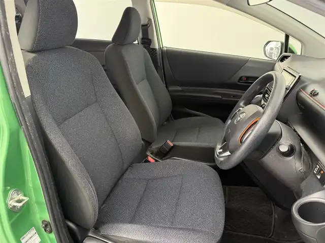 トヨタ シエンタ X 愛知県 2018(平30)年 12万km グリーンマイカM 純正7インチナビ/CD・DVD再生/Bluetooth/TV/バックカメラ/片側パワースライドドア/ステアスイッチ/ドアバイザー/横滑り防止/アイドリングストップ/純正フロアマット/電格ミラー/プッシュスタート/スマートキー