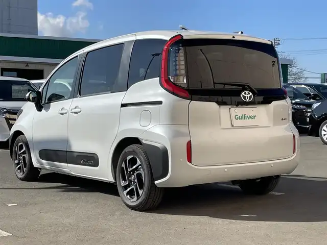 トヨタ シエンタ ハイブリッド Z 東京都 2025(令7)年 0.2万km プラチナホワイトパールマイカ ワンオーナー　/純正ディスプレィオーディオ　/・BluetoothAudio/・AppleCarPlay/AnddroidAuto/リアサーキュレーター　/アラウンドビューモニター　/両側パワースライドドア　/電動パーキングブレーキ　/ブラインドスポットモニター /セーフティ-センス　/（衝突回避支援パッケージ）/・プリクラシュセーフティ/・レーンディパーチャーアラート/・レーントレーンシングアシスト/・レーダークルーズコントロール/・アダプティブクルーズコントロール/・ロードサインアシスト/前方ドライブレコーダー/プッシュエンジンスタート/Wエアバック＆ABS/LEDライト