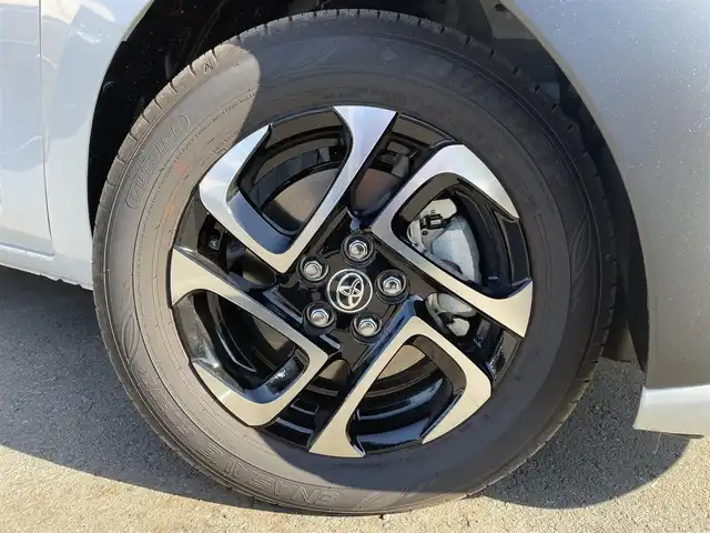 トヨタ シエンタ ハイブリッド Z 東京都 2025(令7)年 0.2万km プラチナホワイトパールマイカ ワンオーナー　/純正ディスプレィオーディオ　/・BluetoothAudio/・AppleCarPlay/AnddroidAuto/リアサーキュレーター　/アラウンドビューモニター　/両側パワースライドドア　/電動パーキングブレーキ　/ブラインドスポットモニター /セーフティ-センス　/（衝突回避支援パッケージ）/・プリクラシュセーフティ/・レーンディパーチャーアラート/・レーントレーンシングアシスト/・レーダークルーズコントロール/・アダプティブクルーズコントロール/・ロードサインアシスト/前方ドライブレコーダー/プッシュエンジンスタート/Wエアバック＆ABS/LEDライト