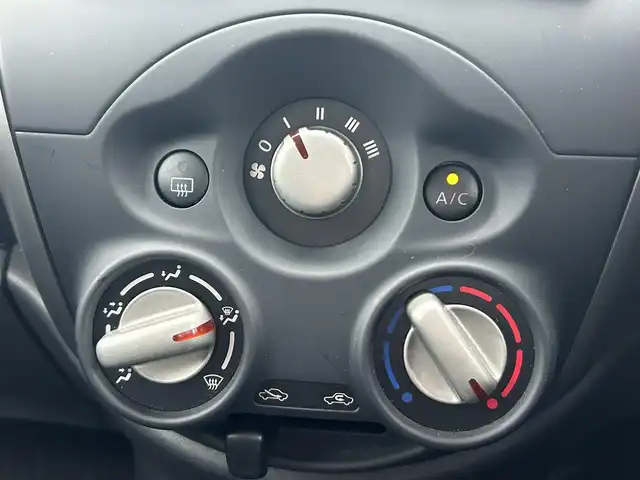 日産 マーチ 12X FOUR Vセレクション 道南・函館 2019(平31)年 6.2万km ブリリアントホワイトパール 社外ＳＤナビ（ＢＴ／ＣＤ／ＤＶＤ）/バックカメラ/ＥＴＣ/プッシスタート/横滑り防止装置/電動格納ミラー/スマートキー/オートライト