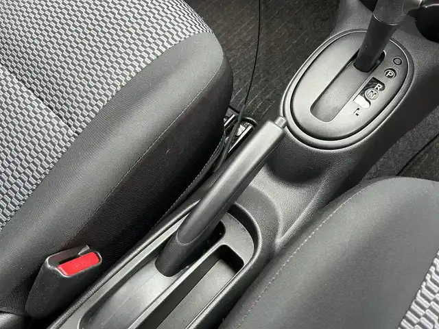 日産 マーチ 12X FOUR Vセレクション 道南・函館 2019(平31)年 6.2万km ブリリアントホワイトパール 社外ＳＤナビ（ＢＴ／ＣＤ／ＤＶＤ）/バックカメラ/ＥＴＣ/プッシスタート/横滑り防止装置/電動格納ミラー/スマートキー/オートライト