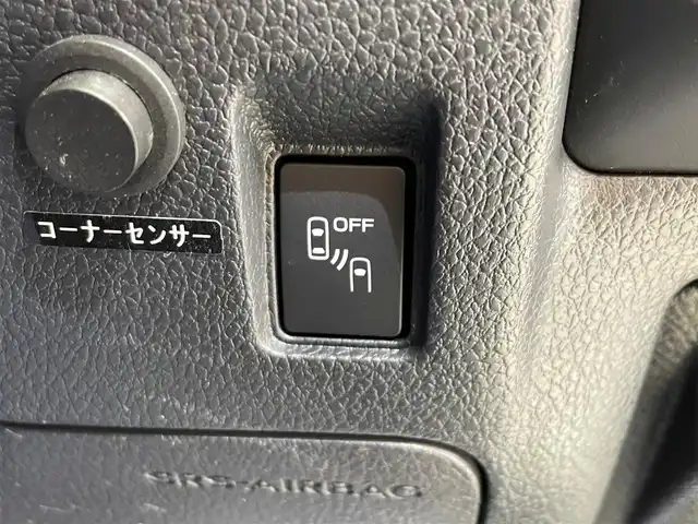 スバル レヴォーグ 1．6STIスポーツアイサイト 岩手県 2017(平29)年 3万km クリスタルホワイトP ４WD/ターボ/STIルーフエンドスポイラー/本革シート/ビルシュタインストラット・ダンパー/アイサイトツーリングアシスト/アドバンスドセイフティパッケージ/プリクラッシュブレーキ/全車速追従機能付きクルーズコントロール/アクティブレーンキープ/ハイビームアシスト/リヤビークルディテクション/コーナーセンサー/AT誤発進抑制制御/スマートリヤビューミラー/パドルシフト/パワーシート・シートヒーター（前席）/純正ナビ/（CD/DVD/フルセグ/SD/Bluetooth）/ステアリングスイッチ/バック・サイドビューモニター/ETC/ドライブレコーダー/LEDヘッドライト/フロント・リヤフォグランプ/純正16インチアルミホイール