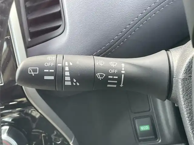 日産 セレナ ハイウェイスター V 千葉県 2021(令3)年 1.2万km ブリリアントホワイトパール 衝突軽減ブレーキ/全方位カメラ/後席モニター/両側パワースライドドア/純正１０インチＳＤナビ/レーダークルーズコントロール/ＬＥＤヘッドライト/オートライト/コーナーセンサー/ＥＴＣ