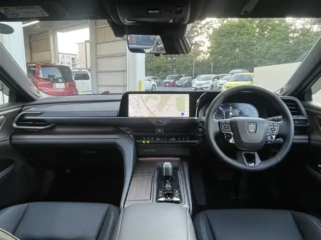 トヨタ クラウン Z 千葉県 2024(令6)年 0.5万km プレシャスブラックパール パノラマルーフ/純正ディスプレイオーディオ/・フルセグTV/・HDMI/Bluetooth/・AM/FM/プリクラッシュセーフティ/レーダークルーズコントロール/アラウンドビューモニター /ビルトインETC2.0/アドバンスドパーク/パーキングサポートブレーキ/クリアランスソナー/ブラインドスポットモニター/レーントレーシングアシスト/LEDヘッドライト/アダプティブハイビーム/オートライト/ポジションメモリー/フロントシートベンチレーション/フロントシートヒーター/リアシートベンチレーション/リアシートヒーター/リヤサンシェード/トランクオープナー/パドルシフト/AC100V/ドライブモードセレクト/スノーモード/スマートキーx２/純正ドアバイザー/純正フロアマット/取扱説明書/保証書