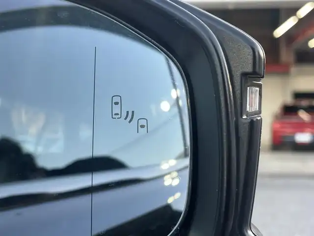 トヨタ クラウン Z 千葉県 2024(令6)年 0.5万km プレシャスブラックパール パノラマルーフ/純正ディスプレイオーディオ/・フルセグTV/・HDMI/Bluetooth/・AM/FM/プリクラッシュセーフティ/レーダークルーズコントロール/アラウンドビューモニター /ビルトインETC2.0/アドバンスドパーク/パーキングサポートブレーキ/クリアランスソナー/ブラインドスポットモニター/レーントレーシングアシスト/LEDヘッドライト/アダプティブハイビーム/オートライト/ポジションメモリー/フロントシートベンチレーション/フロントシートヒーター/リアシートベンチレーション/リアシートヒーター/リヤサンシェード/トランクオープナー/パドルシフト/AC100V/ドライブモードセレクト/スノーモード/スマートキーx２/純正ドアバイザー/純正フロアマット/取扱説明書/保証書