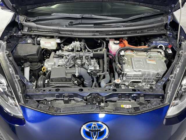 トヨタ アクア S スタイルブラック 神奈川県 2020(令2)年 6.5万km ダークブルーマイカ 純正7インチSDナビゲーション【NSCN-W68】/フルセグTV　CD AM FM/バックカメラ/前後クリアランスソナー/トヨタセーフティセンス/プリクラッシュセーフティ/先行車発進お知らせ/純正リアスポイラー/スマートキー/プッシュスタートボタン/LEDヘッドライト/オートライト/オートハイビーム/ビルトインETC