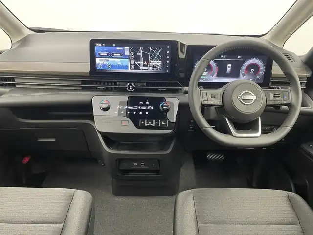 日産 セレナ ハイウェイスター V 埼玉県 2025(令7)年 0.1万km未満 プリズムホワイト 登録済未使用車　純正１２．３インチナビ　アラウンドビューモニター　ＢＳＩ　プロパイロット　デジタルインナーミラー　両側パワースライドドア　ビルトインＥＴＣ２．０　ワイヤレス充電　パドルシフト　ＬＥＤライト　地デジＴＶ