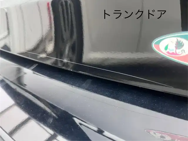 トヨタ プリウス α G 三重県 2012(平24)年 6.1万km ブラック 純正ナビ（Bluetooth/地デジTV/CD/DVD/AM/FM/SD）/バックカメラ/ビルトインETC/クルーズコントロール/LEDヘッドランプ/オートライト/ステアリングスイッチ/ドアバイザー/後席スライド機能/シートリフター（運転席）/オーバーヘッドコンソール/ポップアップ式ヘッドランプクリーナー/植毛ピラーガーニッシュ/シルバー加飾付革巻きステアリングホイール/アクア縦基調柄入ファブリックシート/スマートエントリー/スタートシステム（前席/バックドア）/スペアキー