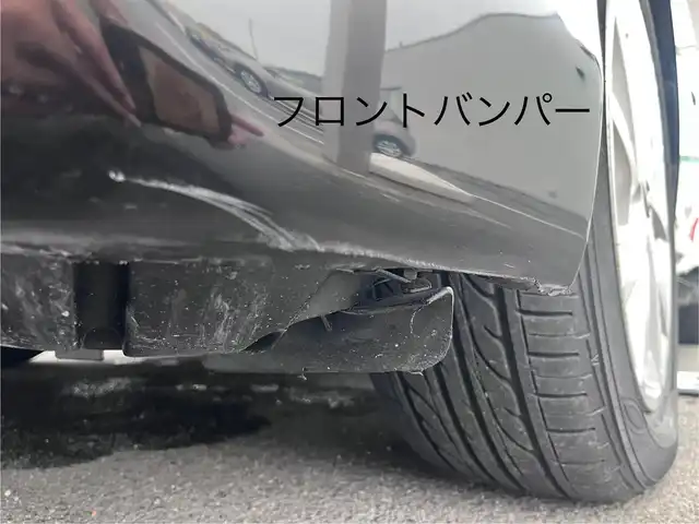 トヨタ プリウス α G 三重県 2012(平24)年 6.1万km ブラック 純正ナビ（Bluetooth/地デジTV/CD/DVD/AM/FM/SD）/バックカメラ/ビルトインETC/クルーズコントロール/LEDヘッドランプ/オートライト/ステアリングスイッチ/ドアバイザー/後席スライド機能/シートリフター（運転席）/オーバーヘッドコンソール/ポップアップ式ヘッドランプクリーナー/植毛ピラーガーニッシュ/シルバー加飾付革巻きステアリングホイール/アクア縦基調柄入ファブリックシート/スマートエントリー/スタートシステム（前席/バックドア）/スペアキー