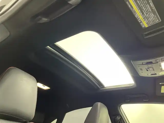 レクサス ＮＸ 300h Fスポーツ 群馬県 2015(平27)年 9.8万km スターライトブラックガラスフレーク ムーンルーフ/三眼LEDヘッドライト/・オートマチックハイビーム/クリアランスソナー/バックソナー/パワーバックドア/――――――――――――――――/純正7インチナビ/（フルセグTV/BT/CD/DVD/USB/SD/AUX）/バックカメラ/ビルトインETC/社外前後ドライブレコーダー/クルーズコントロール/ステアリングヒーター/D/N席シートヒーター/シートベンチレーション/D/N席パワーシート/D席メモリーパワーシート/パドルシフト/プッシュスタート/純正18インチアルミホイール