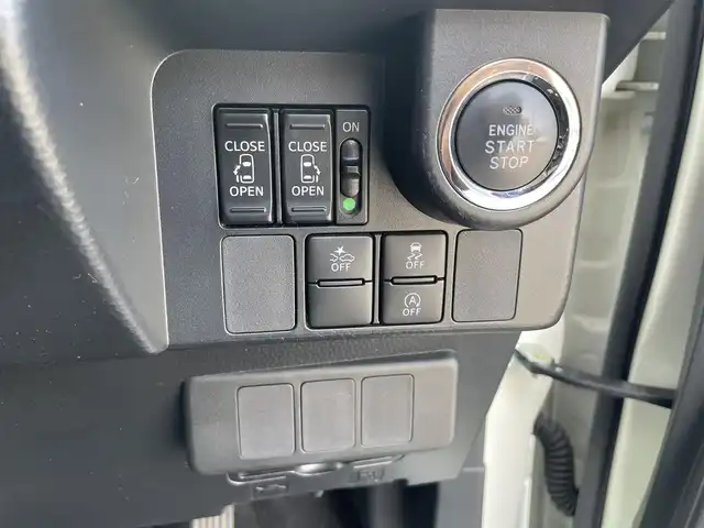 トヨタ タンク カスタムG S 佐賀県 2018(平30)年 8.7万km パールホワイトⅢ （株）IDOMが運営する【じしゃロン佐賀店】の自社ローン専用車両になります。/こちらは現金またはオートローンご利用時の価格です。自社ローンご希望の方は別途その旨お申し付けください/・両側電動スライド　/・純正９インチナビ　/・フルセグ/ＢＴオーディオ/ＤＶＤ/ＣＤ　/・バックカメラ　/・ビルトインＥＴＣ　/・ドラレコ