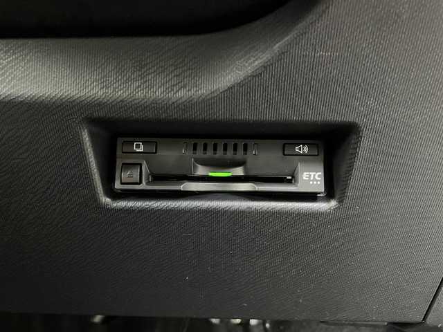 トヨタ アクア G 高知県 2019(平31)年 1.9万km スーパーホワイトⅡ 純正SDナビ/地デジ/バックカメラ/ETC/オートマチックハイビーム/レーンキープアシスト/Bluetooth接続/クルーズコントロール/コーナーセンサー/横滑り防止装置/パワーウィンドウ/パワーステアリング/ドライブレコーダー/スマートキー