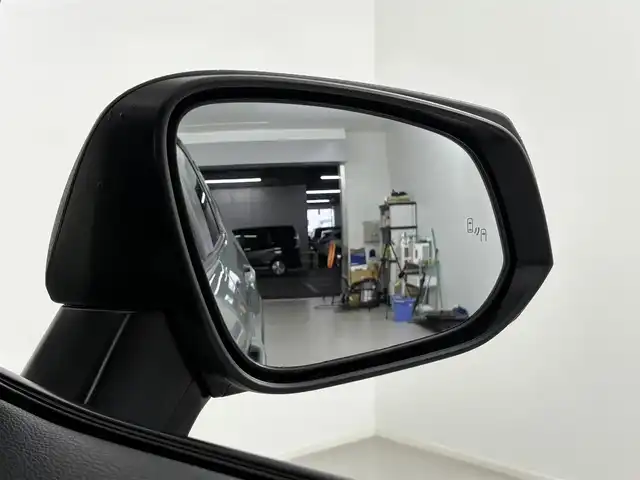 トヨタ ＲＡＶ４ HV アドベンチャー オフロードPKGⅡ 埼玉県 2023(令5)年 2万km 緑Ⅱ ワンオーナー/純正10.5型コネクティッドナビ/バックガイドモニター/自動防眩ミラー/レーダークルーズコントロール//エアシート/シートヒーター/ステアリングヒーター/ビルドインＥＴＣ２．０/アティチュードブラックマイカ×アーバンカーキ　２ZF