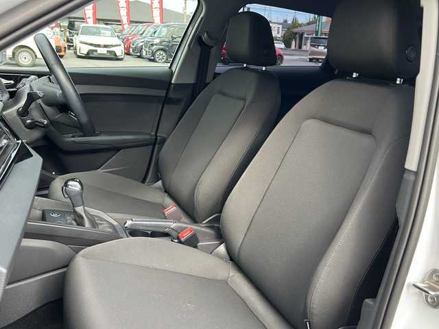 アウディ Ａ１ SB 25TFSI 栃木県 2021(令3)年 6万km グレイシアホワイトメタリック ワンオーナー/純正メモリナビ/・Bluetooth /・バックカメラ/追従式クルーズコントロール/MTモード付AT/ETC2.0/シートヒーター/衝突被害軽減システム/コーナーセンサー/LEDヘッドライト/BSM/取扱説明書/保証書