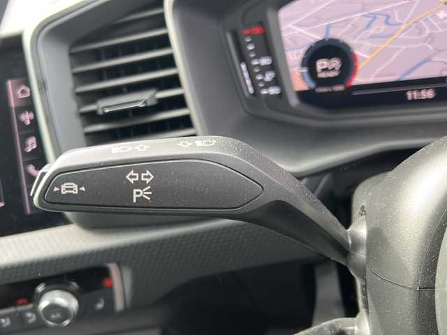 アウディ Ａ１ SB 25TFSI 栃木県 2021(令3)年 6万km グレイシアホワイトメタリック ワンオーナー/純正メモリナビ/・Bluetooth /・バックカメラ/追従式クルーズコントロール/MTモード付AT/ETC2.0/シートヒーター/衝突被害軽減システム/コーナーセンサー/LEDヘッドライト/BSM/取扱説明書/保証書