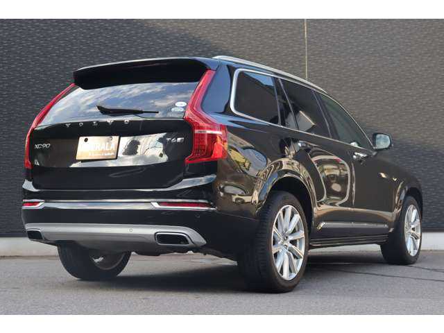 ボルボ ＸＣ９０ T6 AWD インスクリプション 大分県 2018(平30)年 5.1万km オニキスブラックP ＩＮＴＥＬＬＩＳＡＦＥ/Harman Kardonサウンド/ヘッドアップディスプレイ/純正ナビ/ＣａｒＰｌａｙ/Bluetooth/地デジ/３６０°カメラ/黒革/シートヒーター/エアシート/パワーシート/ステアリングヒーター/純正２０インチＡＷ/ＥＴＣ/純正ドラレコ（前）