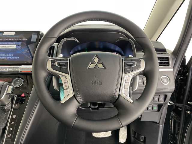 三菱 デリカＤ：５ ブラックエディション 長野県 2025(令7)年 0.1千km アメジストブラック 4WD/ALPINE11型SDナビ（型番：EX11NX）/（フルセグTV＆CD＆DVD＆SD＆BL＆HDMI＆AppleCarPlay＆AndroidAuto）/全方位カメラ/クルーズコントロール（追従あり）/衝突被害軽減ブレーキ/レーンキープアシスト/BSM/両側パワースライドドア/寒冷地仕様/シートヒーター（前席）/パワーシート（D席）/パワーバックドア/パドルシフト/ステアリングヒーター/LEDヘッドライト/オートマチックハイビーム/18インチ純正アルミホイール/スマートキー/スペアキー１本/保証書/取扱説明書