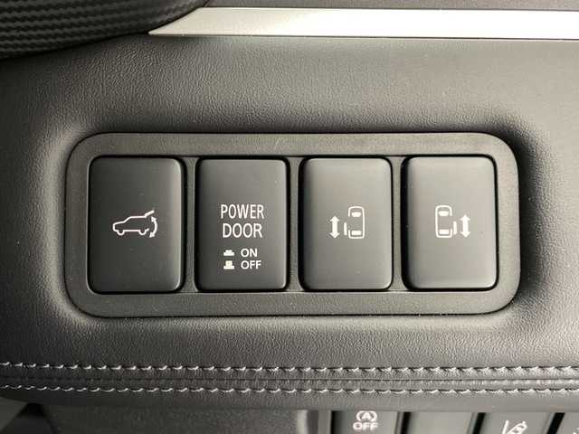 三菱 デリカＤ：５ ブラックエディション 長野県 2025(令7)年 0.1千km アメジストブラック 4WD/ALPINE11型SDナビ（型番：EX11NX）/（フルセグTV＆CD＆DVD＆SD＆BL＆HDMI＆AppleCarPlay＆AndroidAuto）/全方位カメラ/クルーズコントロール（追従あり）/衝突被害軽減ブレーキ/レーンキープアシスト/BSM/両側パワースライドドア/寒冷地仕様/シートヒーター（前席）/パワーシート（D席）/パワーバックドア/パドルシフト/ステアリングヒーター/LEDヘッドライト/オートマチックハイビーム/18インチ純正アルミホイール/スマートキー/スペアキー１本/保証書/取扱説明書