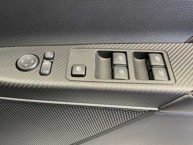 三菱 デリカＤ：５ ブラックエディション 長野県 2025(令7)年 0.1千km アメジストブラック 4WD/ALPINE11型SDナビ（型番：EX11NX）/（フルセグTV＆CD＆DVD＆SD＆BL＆HDMI＆AppleCarPlay＆AndroidAuto）/全方位カメラ/クルーズコントロール（追従あり）/衝突被害軽減ブレーキ/レーンキープアシスト/BSM/両側パワースライドドア/寒冷地仕様/シートヒーター（前席）/パワーシート（D席）/パワーバックドア/パドルシフト/ステアリングヒーター/LEDヘッドライト/オートマチックハイビーム/18インチ純正アルミホイール/スマートキー/スペアキー１本/保証書/取扱説明書