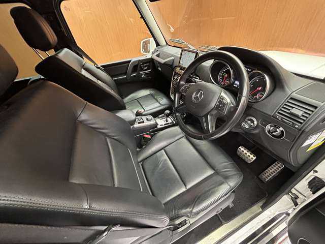 メルセデス・ベンツ ゲレンデヴァーゲン Ｇ３５０ｄ 千葉県 2016(平28)年 4.6万km ポーラホワイト ラグジュアリーＰＫＧ　/ＡＣＣ　/ＳＲ　/黒革シート　/ｈａｒｍａｎｋａｒｄｏｎサウンド　/ナビ　/ＴＶ　/Ｂカメラ　/Ｂｌｕｅｔｏｏｔｈ接続　/メモリ付き電動シート　/シートＨ　/Ｈバイキセノン　/ＢＳＭ　/ＥＴＣ　/ドラレコ