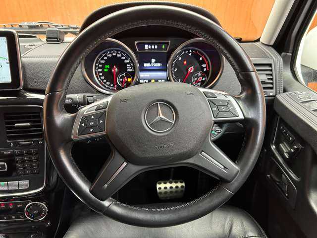メルセデス・ベンツ ゲレンデヴァーゲン Ｇ３５０ｄ 千葉県 2016(平28)年 4.6万km ポーラホワイト ラグジュアリーＰＫＧ　/ＡＣＣ　/ＳＲ　/黒革シート　/ｈａｒｍａｎｋａｒｄｏｎサウンド　/ナビ　/ＴＶ　/Ｂカメラ　/Ｂｌｕｅｔｏｏｔｈ接続　/メモリ付き電動シート　/シートＨ　/Ｈバイキセノン　/ＢＳＭ　/ＥＴＣ　/ドラレコ