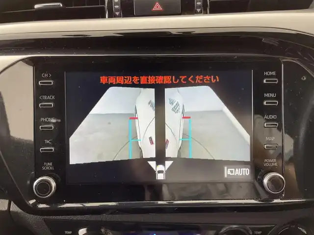 トヨタ ハイラックス Z GRスポーツ 群馬県 2022(令4)年 2.2万km スーパーホワイトⅡ 純正８インチディスプレイオーディオナビ機能付/・Bluetooth/USB/Miracast/AM/FM/パノラミックビューモニター/トヨタセーフティセンス/・プリクラッシュセーフティ/・レーンディパーチャーアラート/・オートハイビーム/・ロードサインアシスト/クルーズコントロール/純正トノカバー/ステアリングスイッチ/ETC/アイドリングストップ/クリアランスソナー/ドライブレコーダー/リフトアップ