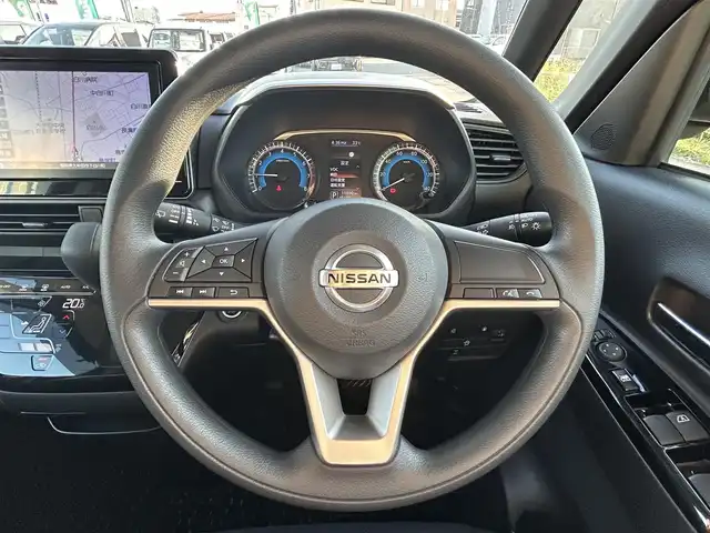 日産 ルークス ハイウェイスター X 福岡県 2022(令4)年 1.2万km アメジストパープル ワンオーナー/純正9型ナビ（BT/フルセグ/iPod/AUX/DISC/USB)/アラウンドビューモニター/バックカメラ/フロントカメラ/サイドカメラ/左側パワースライドドア/左側ハンズフリースライドドア/LEDヘッドライト/オートライト/純正14インチAW/アイドリングストップ/横滑り防止装置/コーナーセンサー/レーンキープアシスト/盗難防止装置/衝突軽減システム/スマートキー/ETC/純正前方ドライブレコーダー/保証書