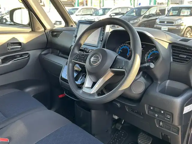 日産 ルークス ハイウェイスター X 福岡県 2022(令4)年 1.2万km アメジストパープル ワンオーナー/純正9型ナビ（BT/フルセグ/iPod/AUX/DISC/USB)/アラウンドビューモニター/バックカメラ/フロントカメラ/サイドカメラ/左側パワースライドドア/左側ハンズフリースライドドア/LEDヘッドライト/オートライト/純正14インチAW/アイドリングストップ/横滑り防止装置/コーナーセンサー/レーンキープアシスト/盗難防止装置/衝突軽減システム/スマートキー/ETC/純正前方ドライブレコーダー/保証書