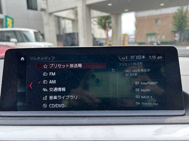 ＢＭＷ １１８ｄ スタイル 東京都 2018(平30)年 3.2万km 白 純正ナビ/　＜DVD/CD/Bluetooth/USB＞/バックカメラ/ＥＴＣ２．０/前後ドライブレコーダー/クルーズコントロール/衝突軽減ブレーキ/車線逸脱警報/コーナーセンサー/ハーフレザーシート/ステアリングスイッチ/電動格納ミラー/スマートキー×２/フロアマット/取扱説明書