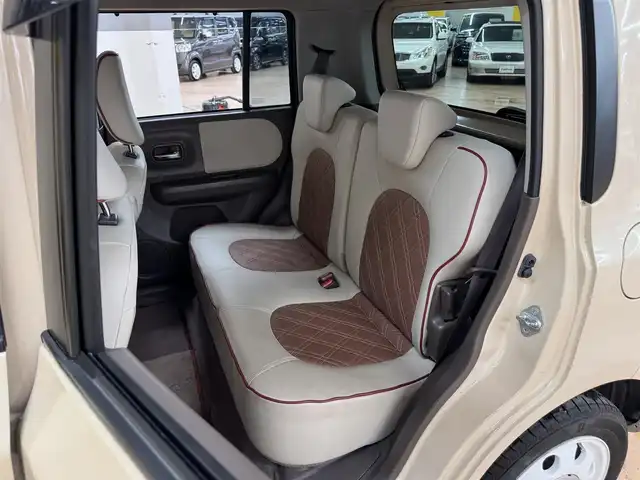 スズキ ラパン ショコラ X 群馬県 2014(平26)年 7.4万km ミルクティーベージュメタリック 社外７インチナビ/・AM/FM/フルセグTV/・CD/DVD/MSV/キセノンヘッドライト/レザーシート/ETC/純正フロアマット/純正ドアバイザー/スマートキー/プッシュスタート