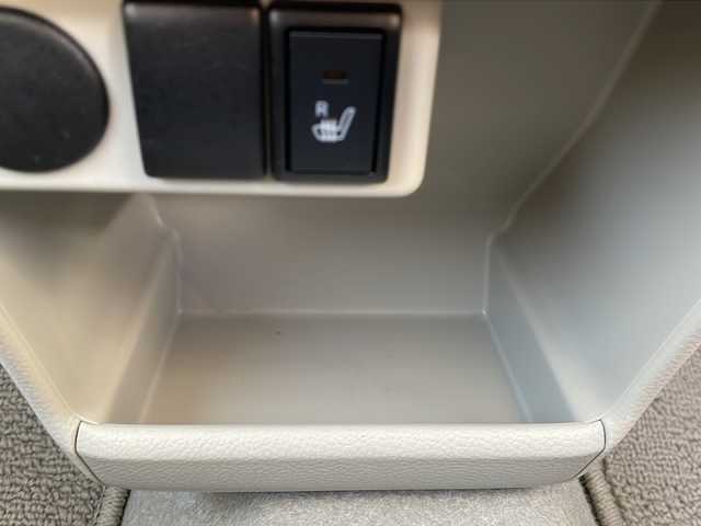 スズキ ラパン S 三重県 2020(令2)年 3.2万km コフレピンクパールメタリック 社外ナビ/フルセグTV/シートヒーター/前方ドラレコ/バックソナー/プリクラッシュ/横滑り防止/ベンチシート/アイドリングストップ/オートライト/電動格納ミラー　/純正フロアマット/純正ドアバイザー/禁煙車