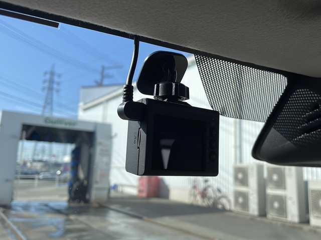 スズキ ラパン S 三重県 2020(令2)年 3.2万km コフレピンクパールメタリック 社外ナビ/フルセグTV/シートヒーター/前方ドラレコ/バックソナー/プリクラッシュ/横滑り防止/ベンチシート/アイドリングストップ/オートライト/電動格納ミラー　/純正フロアマット/純正ドアバイザー/禁煙車