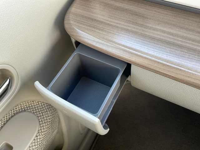 スズキ ラパン S 三重県 2020(令2)年 3.2万km コフレピンクパールメタリック 社外ナビ/フルセグTV/シートヒーター/前方ドラレコ/バックソナー/プリクラッシュ/横滑り防止/ベンチシート/アイドリングストップ/オートライト/電動格納ミラー　/純正フロアマット/純正ドアバイザー/禁煙車