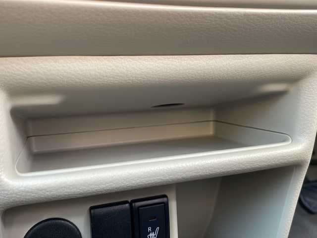 スズキ ラパン S 三重県 2020(令2)年 3.2万km コフレピンクパールメタリック 社外ナビ/フルセグTV/シートヒーター/前方ドラレコ/バックソナー/プリクラッシュ/横滑り防止/ベンチシート/アイドリングストップ/オートライト/電動格納ミラー　/純正フロアマット/純正ドアバイザー/禁煙車