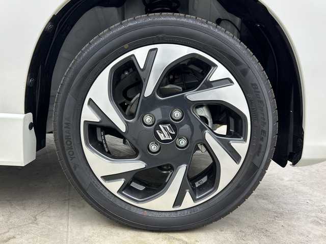 スズキ スペーシア カスタム HYBRID XS 三重県 2024(令6)年 0.1千km ピュアホワイトP /禁煙車//全方位カメラ9型ナビ/　フルセグTV/CarPlay/Android Auto//両側パワースライドドア//前席シートヒーター//両側パワースライドドア//全方位モニター//衝突軽減ブレーキシステム//HUD//ステアリングヒーター//レーダークルーズコントロール//前後コーナーセンサー//オートライト//保証書//取扱説明書//スペアキー