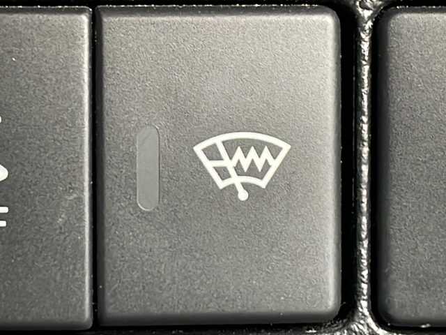 ホンダ フリード＋ ハイブリット クロスター ホンダセンシング 道北・旭川 2021(令3)年 5.8万km クリスタルブラックパール /４WD//禁煙車//寒冷地仕様//法人ワンオーナー//純正メモリナビ/CD/DVD/SD/BT/USB/TV//両側パワースライドドア//純正エンジンスターター//ホンダセンシング/衝突軽減ブレーキ/誤発進抑制機能/後方誤発進抑制機能/歩行者事故低減ステアリング/路外逸脱抑制機能/先行車発進お知らせ機能/標識認識機能/ACC/LKAS//バックカメラ//オートエアコン//フロントデアイサー//ビルトインETC//ミラーヒーター//前席シートヒーター//革巻きステアリング//ステリングスイッチ//リアサンシェード//エコモード//電動格納ミラー//ドアバイザー//ルーフレール//オートライト//LEDヘッドライト//LEDフォグランプ//ミラーウィンカー//夏タイヤ積込み//スペアキー//保証書//取説