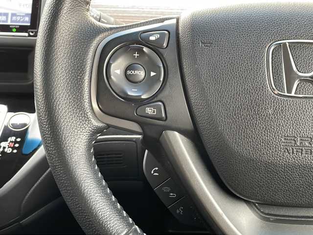 ホンダ フリード＋ ハイブリット クロスター ホンダセンシング 道北・旭川 2021(令3)年 5.8万km クリスタルブラックパール /４WD//禁煙車//寒冷地仕様//法人ワンオーナー//純正メモリナビ/CD/DVD/SD/BT/USB/TV//両側パワースライドドア//純正エンジンスターター//ホンダセンシング/衝突軽減ブレーキ/誤発進抑制機能/後方誤発進抑制機能/歩行者事故低減ステアリング/路外逸脱抑制機能/先行車発進お知らせ機能/標識認識機能/ACC/LKAS//バックカメラ//オートエアコン//フロントデアイサー//ビルトインETC//ミラーヒーター//前席シートヒーター//革巻きステアリング//ステリングスイッチ//リアサンシェード//エコモード//電動格納ミラー//ドアバイザー//ルーフレール//オートライト//LEDヘッドライト//LEDフォグランプ//ミラーウィンカー//夏タイヤ積込み//スペアキー//保証書//取説