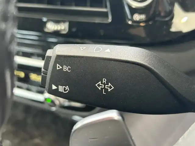 ＢＭＷ ５２３ｄ Mスポーツ ハイライン 愛知県 2017(平29)年 8万km アルピンホワイトⅢ メーカーナビ/(FM/AM/CD/DVD/BT/USB/フルセグ)/インテリジェントセーフティ/衝突軽減ブレーキ/ACC/車線逸脱警告/ブラインドスポットモニター/ステアリンクアシスト/イノベーションパッケージ/ハイラインパッケージ/ヘッドアップディスプレイ/アラウンドビューモニター・バックカメラ/ターボ/ディーゼル/パドルシフト/パワーシート/レザーシート/シートヒーター/パワーバックドア/LEDヘッドライト/フォグランプ/純正AW19インチ/電動格納ミラー/アイドリングストップ/ETC/プッシュスタート/スマートキー・スペアキー１本/ステアリングリモコン/ハンズフリー/ABS/取扱説明書・保証書