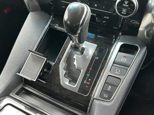 トヨタ アルファード S Cパッケージ 熊本県 2015(平27)年 7.1万km ホワイトパールクリスタルシャイン 社外ナビ（ALPINE）/・AM/FM/CD/DVD/SD/USB/HDMI/BT/・フルセグTV/バックカメラ/横滑り防止機能/クリアランスソナー/クルーズコントロール/前後コーナーセンサー/革巻きステアリング/・ステアリングリモコン/・ステアリングヒーター/レザーシート/・D/N席パワーシート/・D席シートメモリー/・N席＋二列目オットマン/オートライト/・LEDライト/・フォグランプ/フリップダウンモニター（ALPINE）/電動格納ミラー/・ウィンカーミラー/前後ドライブレコーダー（ZDR016）/電動サイドブレーキ/・ホールドボタン/パワーバックドア/ETC/ドアバイザー/純正アルミホイール/社外フロアマット/スマートキー/・スペアキー/社外フロアマット