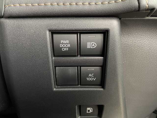 トヨタ アルファードハイブリット Z 埼玉県 2024(令6)年 1.4万km プラチナホワイトパールマイカ 独立ムーンルーフ/後席モニター　/純正１２．３インチナビ機能付きディスプレイオーディオ　/全方位カメラ　/ＢＳＭ　/前後ドライブレコーダー　/ビルトインＥＴＣ２．０　/デジタルインナーミラー　/自動駐車システム　/アダプティブクルーズコントロール/レーンキープアシスト/衝突軽減システム/シートヒーター/エアシート/パワーシート/電動リアゲート/オートブレーキホールド/電子パーキング/オートマティックハイビーム/前後コーナーセンサー/ワイヤレス充電器/オットマン/１００V充電/ヘッドアップディスプレイ/パドルシフト/純正アルミホイール/純正フロアマット/LEDヘッドライト