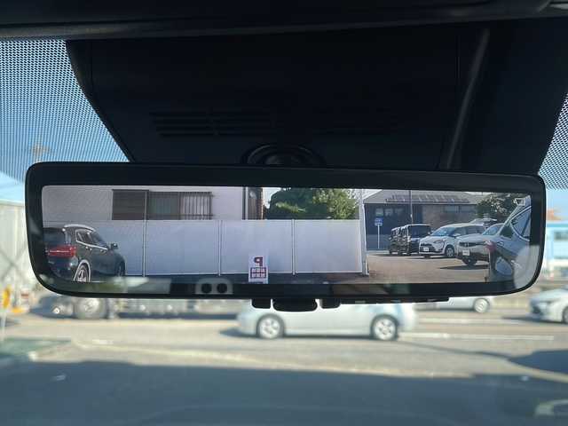 トヨタ ヴェルファイア ハイブリット Z プレミア 愛知県 2024(令6)年 2万km プラチナホワイトパールマイカ ワンオーナー/左右独立ムーンルーフ/トヨタチームメイト/【アドバンストパーク・パーキングサポートブレーキ（周辺静止物）・アドバンストドライブ・緊急時操舵支援・フロントクロストラフィックアラート・レーンチェンジアシスト・ドライバーモニターカメラ】/Toyota Safety Sense/【プリクラッシュセーフティ・レーントレーシングアシスト・全車速追従機能付レーダークルーズコントロール・アダプティブハイビームシステム/・ロードサインアシスト・ドライバー異常時対応システム・プロアクティブドライビングアシスト・発進遅れ告知機能・BSM】/パーキングサポートブレーキ/デジタルインナーミラー/14インチディスプレイオーディオ/【車載ナビ・地デジTV・Mira cast】/純正フリップダウンモニター/ETC2.0/パノラミックビューモニター/ヘッドアップディスプレイ/両側パワースライドドア/パワーバックドア/本革シート/シートヒーター/ベンチレーション/ステアリングヒーター/置くだけ充電/新車保証書/スペアキーあり