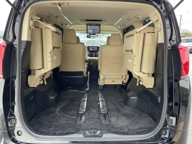 トヨタ アルファード G サイドリフトアップ 宮崎県 2019(令1)年 4.1万km ブラック 純正SDナビ/（CD/DVD/AM/FM/BT)/フルセグTV/TVキャンセラー/バックカメラ/純正フリップダウンモニタ/両側パワースライドドア/デジタルインナーミラー/レーダークルーズコントロール/ステアリングスイッチ/ブラインドスポットモニタ/クリアランスソナー/100電源/D席/N席シートヒーター/D席/N席シートクーラー/D席/N席パワーシート/横滑り防止機能/TRDエアロ/ビルトインETC