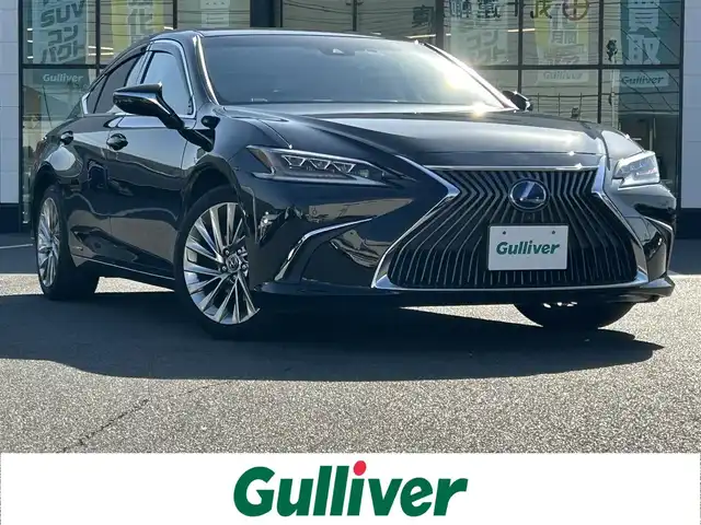 レクサス ＥＳ 300h バージョンL 岡山県 2019(令1)年 9.5万km ブラック 登録時走行距離94896km/サンルーフ/純正12.3型ナビ/（AM/FM/CD/DVD/BT/TV/CarPlay）/パノラミックビューモニター/デジタルインナーミラー/レザーシート/D/N席シートヒーター/ベンチレーション/D/N席パワーシート/パワーバックドア/レクサスセーフティシステム/・プリクラッシュセーフティ/・レーンディパーチャアラート/・アダプティブクルーズコントロール/・オートマチックハイビーム/・ブラインドスポットモニター/純正18インチアルミホイール/LEDヘッドライト/ビルトインETC/スマートキー×２/カードキー