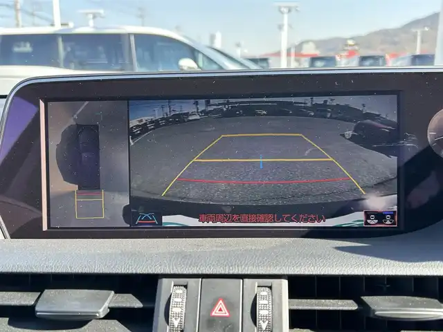 レクサス ＥＳ 300h バージョンL 岡山県 2019(令1)年 9.5万km ブラック 登録時走行距離94896km/サンルーフ/純正12.3型ナビ/（AM/FM/CD/DVD/BT/TV/CarPlay）/パノラミックビューモニター/デジタルインナーミラー/レザーシート/D/N席シートヒーター/ベンチレーション/D/N席パワーシート/パワーバックドア/レクサスセーフティシステム/・プリクラッシュセーフティ/・レーンディパーチャアラート/・アダプティブクルーズコントロール/・オートマチックハイビーム/・ブラインドスポットモニター/純正18インチアルミホイール/LEDヘッドライト/ビルトインETC/スマートキー×２/カードキー