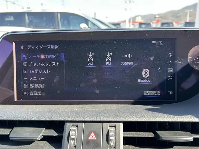 レクサス ＥＳ 300h バージョンL 岡山県 2019(令1)年 9.5万km ブラック 登録時走行距離94896km/サンルーフ/純正12.3型ナビ/（AM/FM/CD/DVD/BT/TV/CarPlay）/パノラミックビューモニター/デジタルインナーミラー/レザーシート/D/N席シートヒーター/ベンチレーション/D/N席パワーシート/パワーバックドア/レクサスセーフティシステム/・プリクラッシュセーフティ/・レーンディパーチャアラート/・アダプティブクルーズコントロール/・オートマチックハイビーム/・ブラインドスポットモニター/純正18インチアルミホイール/LEDヘッドライト/ビルトインETC/スマートキー×２/カードキー