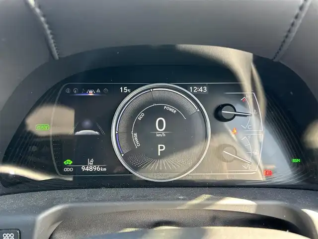 レクサス ＥＳ 300h バージョンL 岡山県 2019(令1)年 9.5万km ブラック 登録時走行距離94896km/サンルーフ/純正12.3型ナビ/（AM/FM/CD/DVD/BT/TV/CarPlay）/パノラミックビューモニター/デジタルインナーミラー/レザーシート/D/N席シートヒーター/ベンチレーション/D/N席パワーシート/パワーバックドア/レクサスセーフティシステム/・プリクラッシュセーフティ/・レーンディパーチャアラート/・アダプティブクルーズコントロール/・オートマチックハイビーム/・ブラインドスポットモニター/純正18インチアルミホイール/LEDヘッドライト/ビルトインETC/スマートキー×２/カードキー